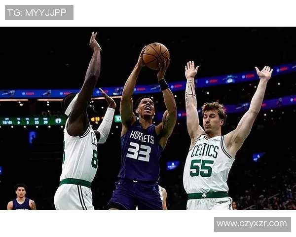 黄蜂队夺联盟第一！球员士气高涨，球迷纷纷狂欢